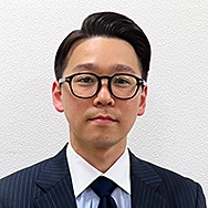 新潟交通（株） 万代シテイ ビルボードプレイス 館長 秋山哲思氏